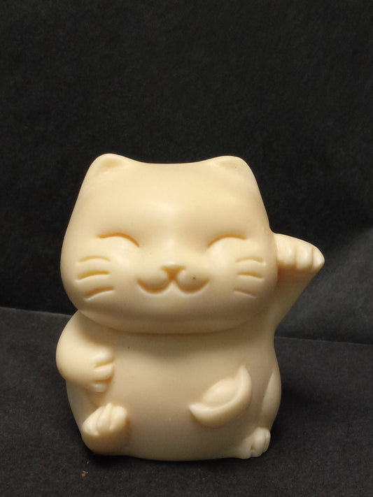 Tagua Nut Lucky Kitty Carving