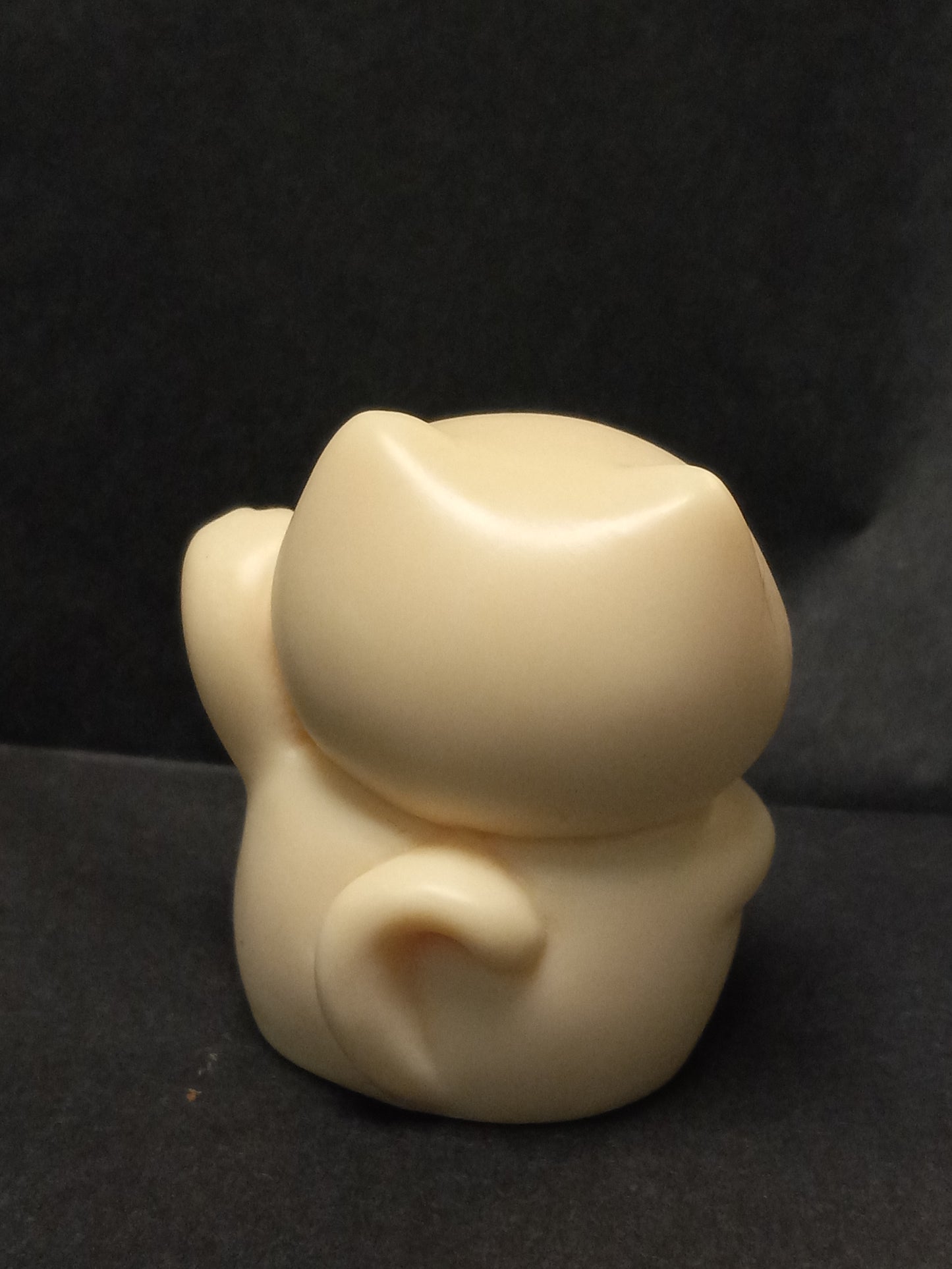 Tagua Nut Lucky Kitty Carving