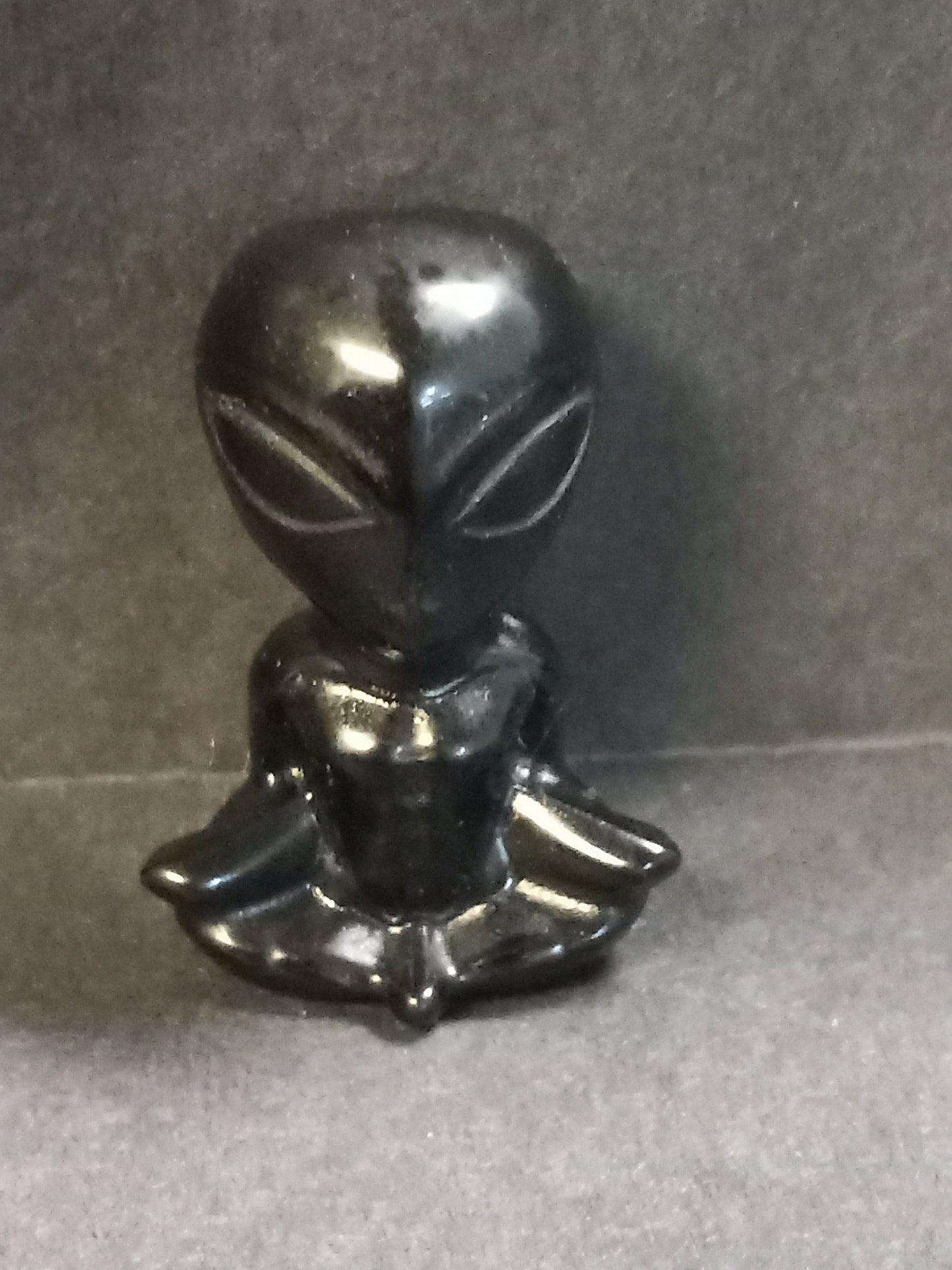 Obsidian Yoga Alien