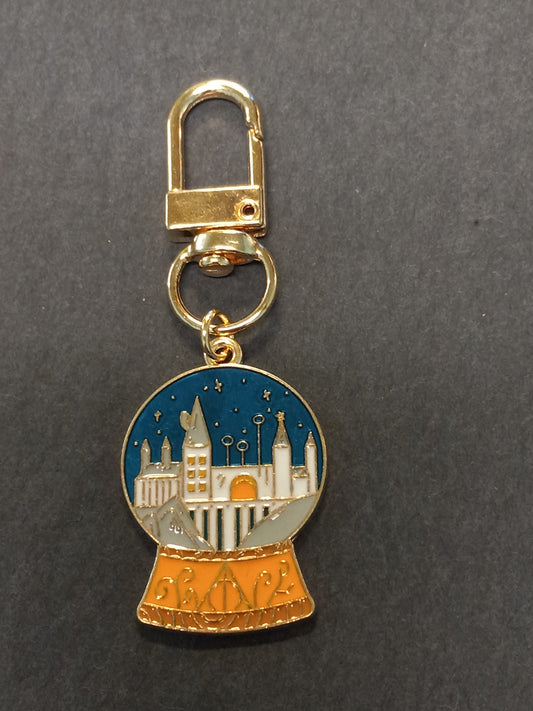 Hogwarts Globe Keychain