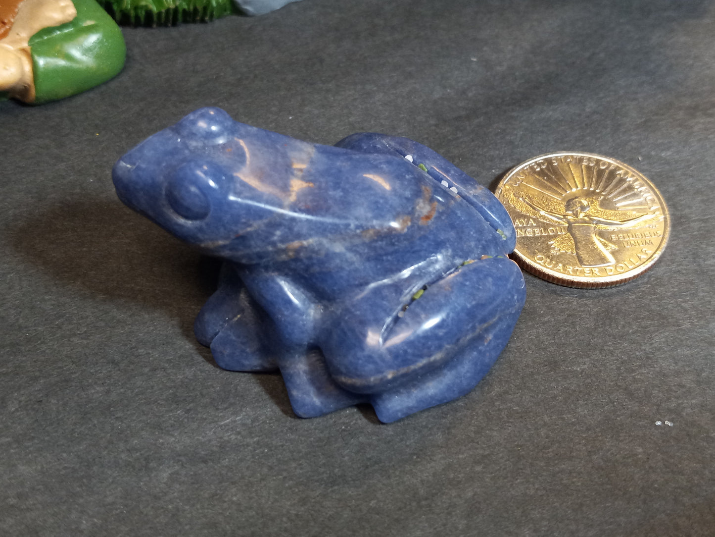 Sodalite Frog Carving